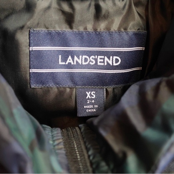 Lands’ End Puffer Vest Cozy Full Zip Snap Pockets Blue Green Plaid Check Size XS - Picture 10 of 15